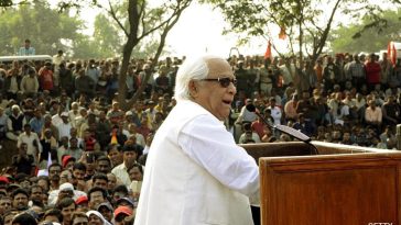 Essential Guide: How Buddhadeb Bhattacharjee Tried to Save Bengal