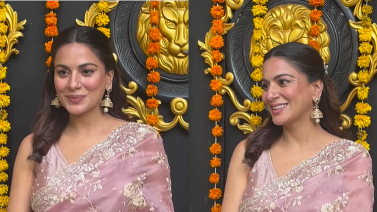 Incredible Ganesh Chaturthi Celebrations: Shraddha Arya Stuns in Traditional Attire at Ektaa Kapoor’s Residence