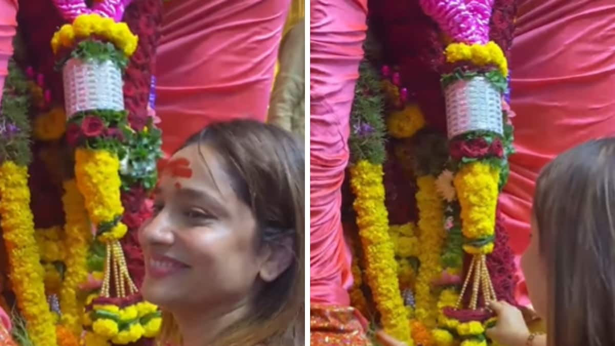 Incredible Ganpati Bappa Morya Chant by Ankita Lokhande at Lalbaugcha Raja