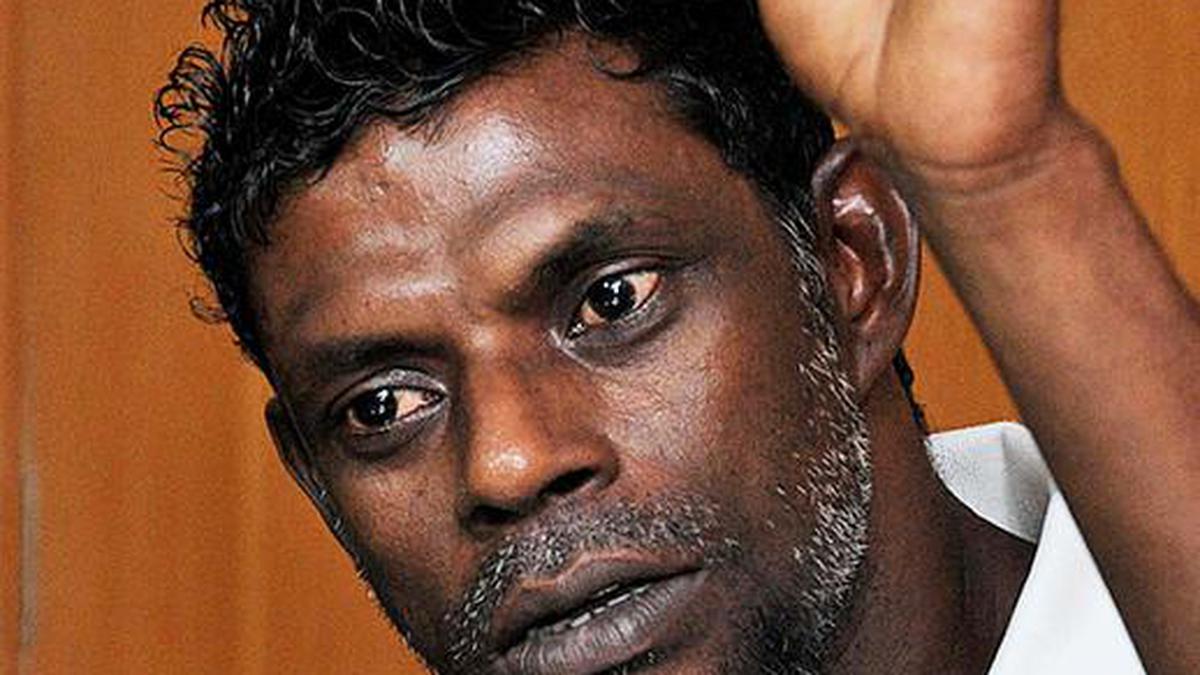 Vinayakan’s Shocking Airport Behavior: Rude or Misunderstood?